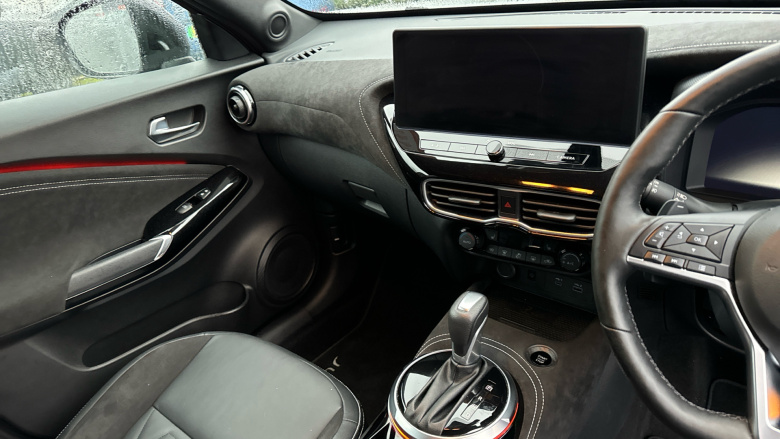 Nissan Juke 1.0 DiG-T Tekna+ 5dr DCT Petrol Hatchback